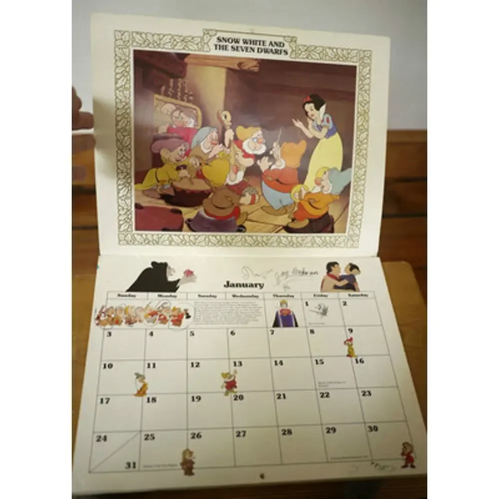 Vintage 1982 Authentic Walt DISNEY Classics Calendar Snow White Cinderella Dumbo